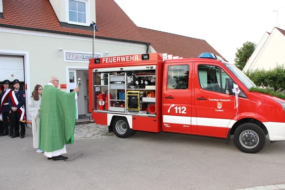 Fahrzeugweihe1000Pixel.jpg